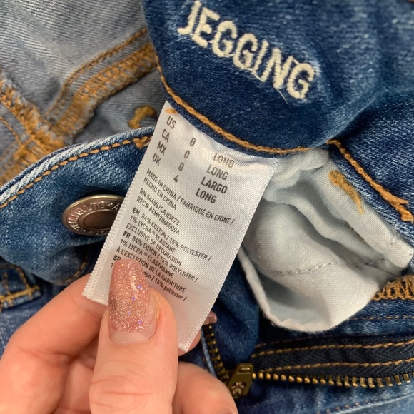 American Eagle Women’s High Waisted Skinny Jeans - Picture 5 of 5